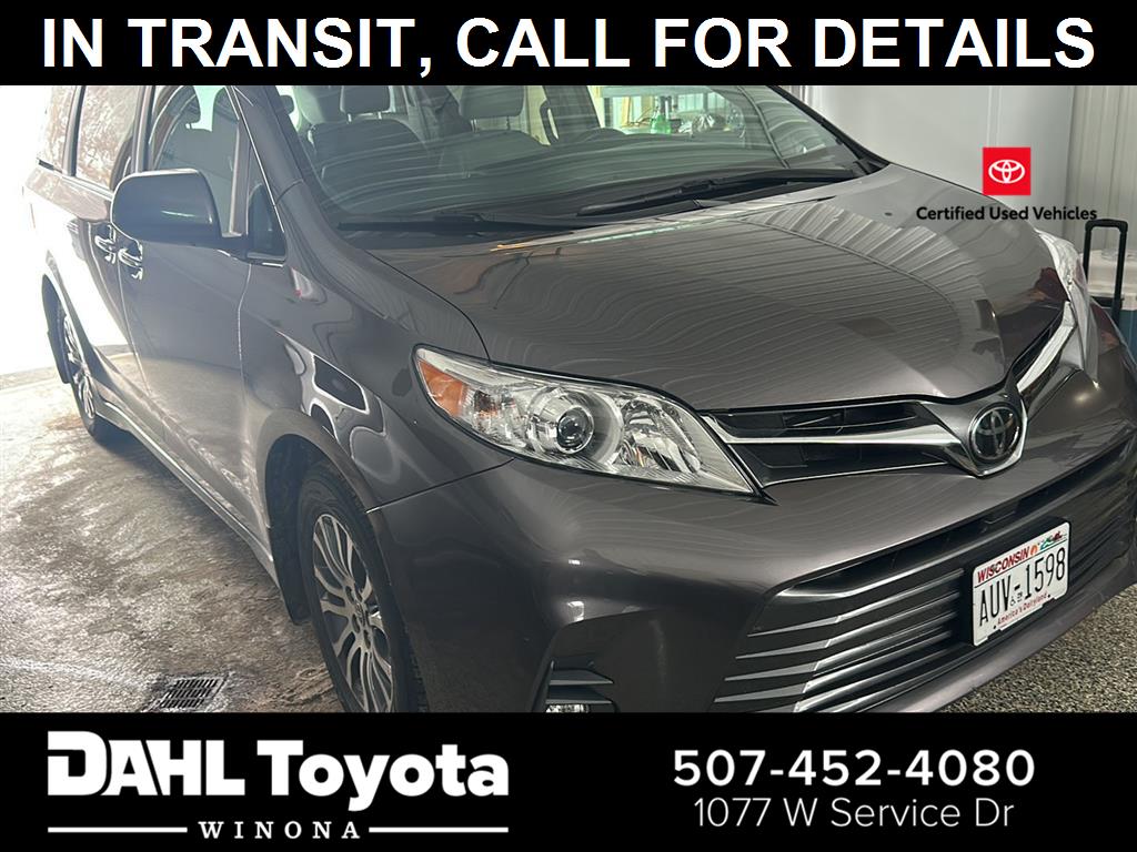 2020 Toyota Sienna XLE