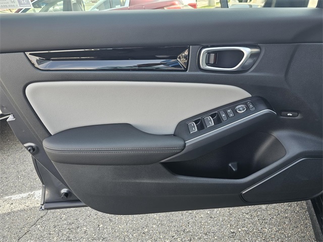 2026 Honda Civic Hybrid Sport Touring photo 14