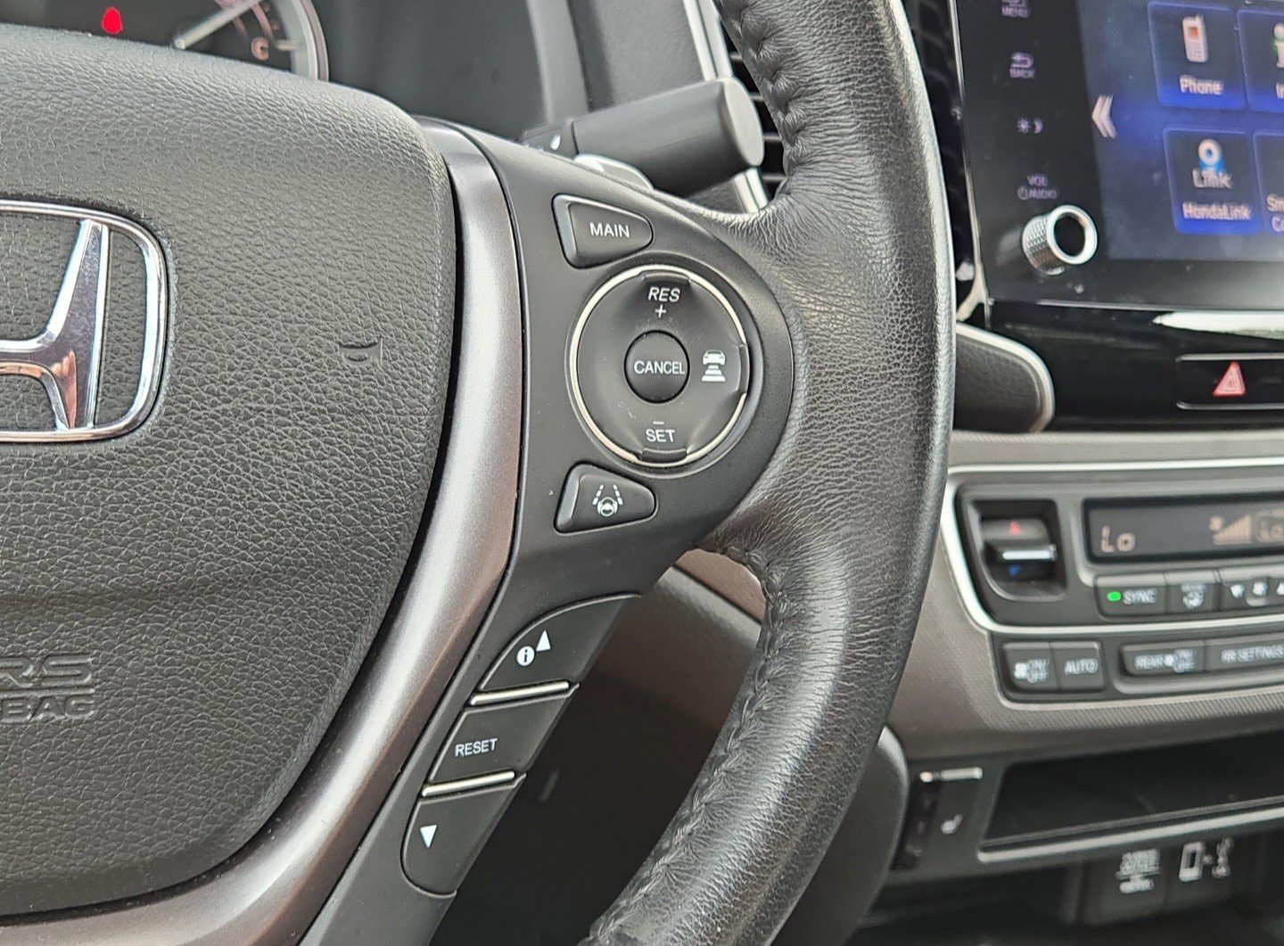 2022 Honda Ridgeline RTL photo 25