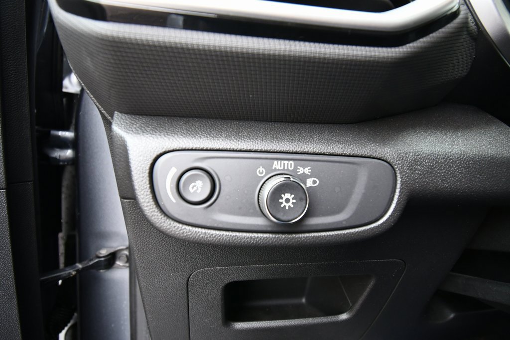 2021 Chevrolet Trailblazer LS photo 17