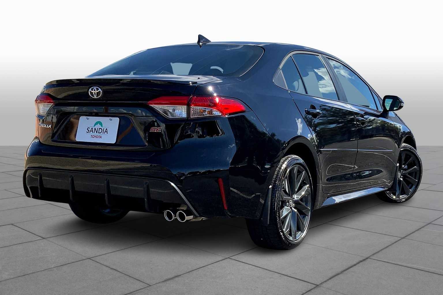 2025 Toyota Corolla SE photo 12