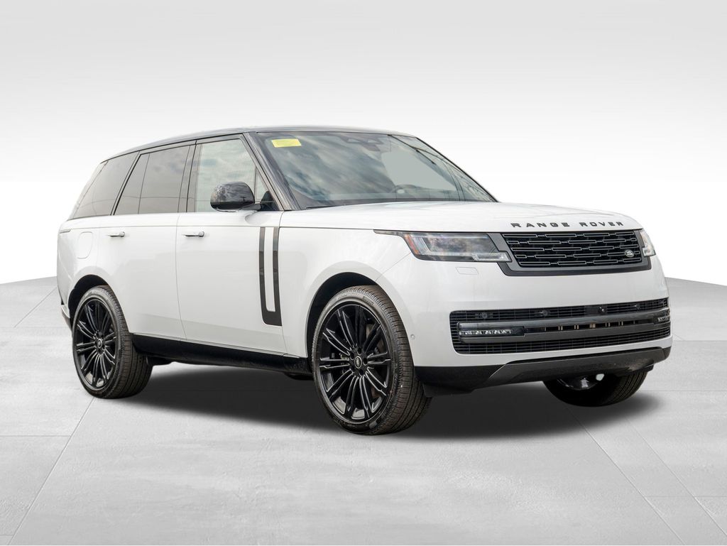 2025 Land Rover Range Rover SE photo 3