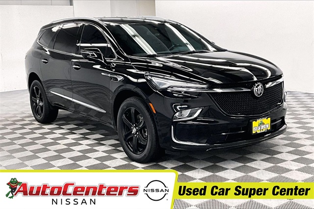 2023 Buick Enclave Essence's photo