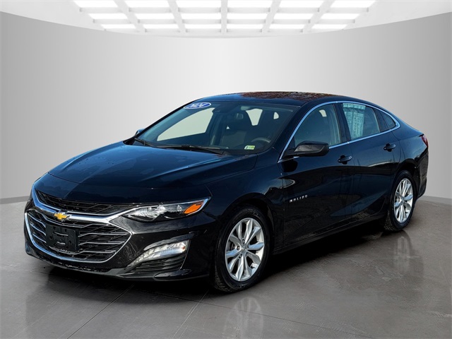 2024 Chevrolet Malibu 1LT photo 3