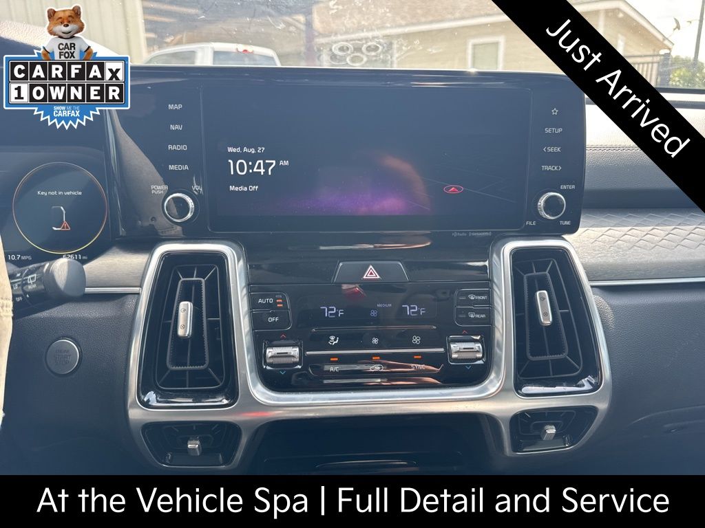2023 Kia Sorento SX photo 3