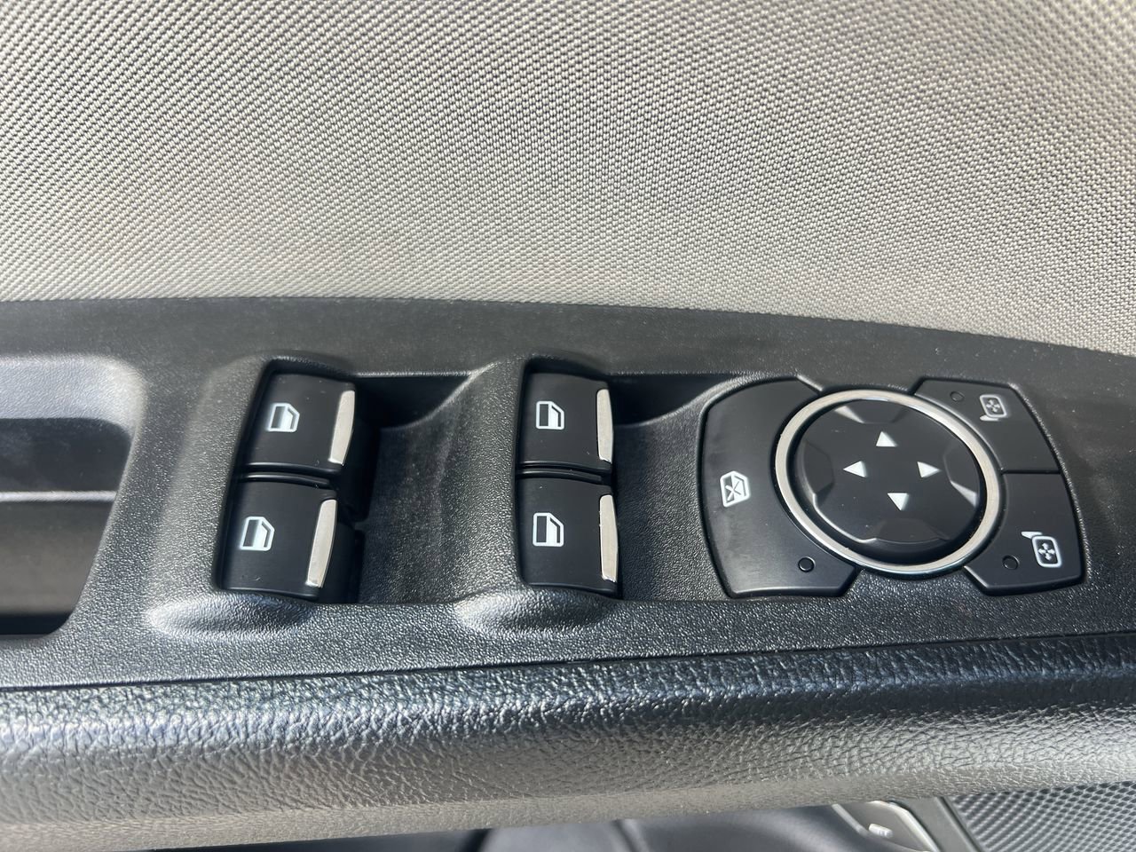 2018 Ford Fusion Hybrid S photo 16