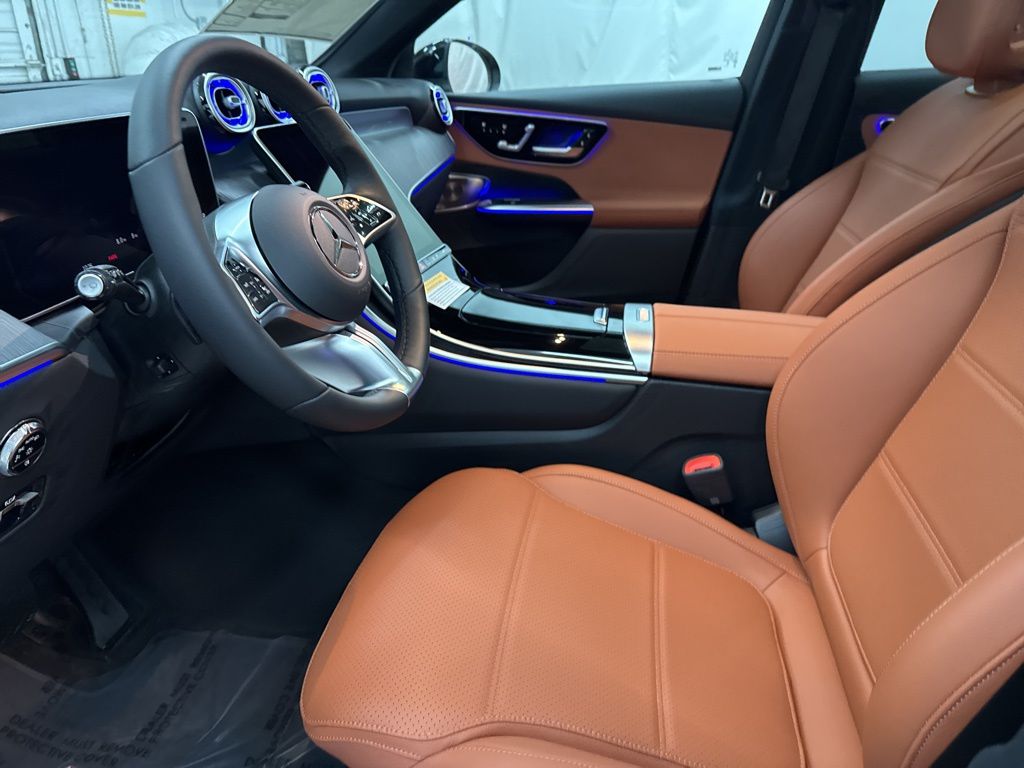 2026 Mercedes Benz GLC 300 photo 12
