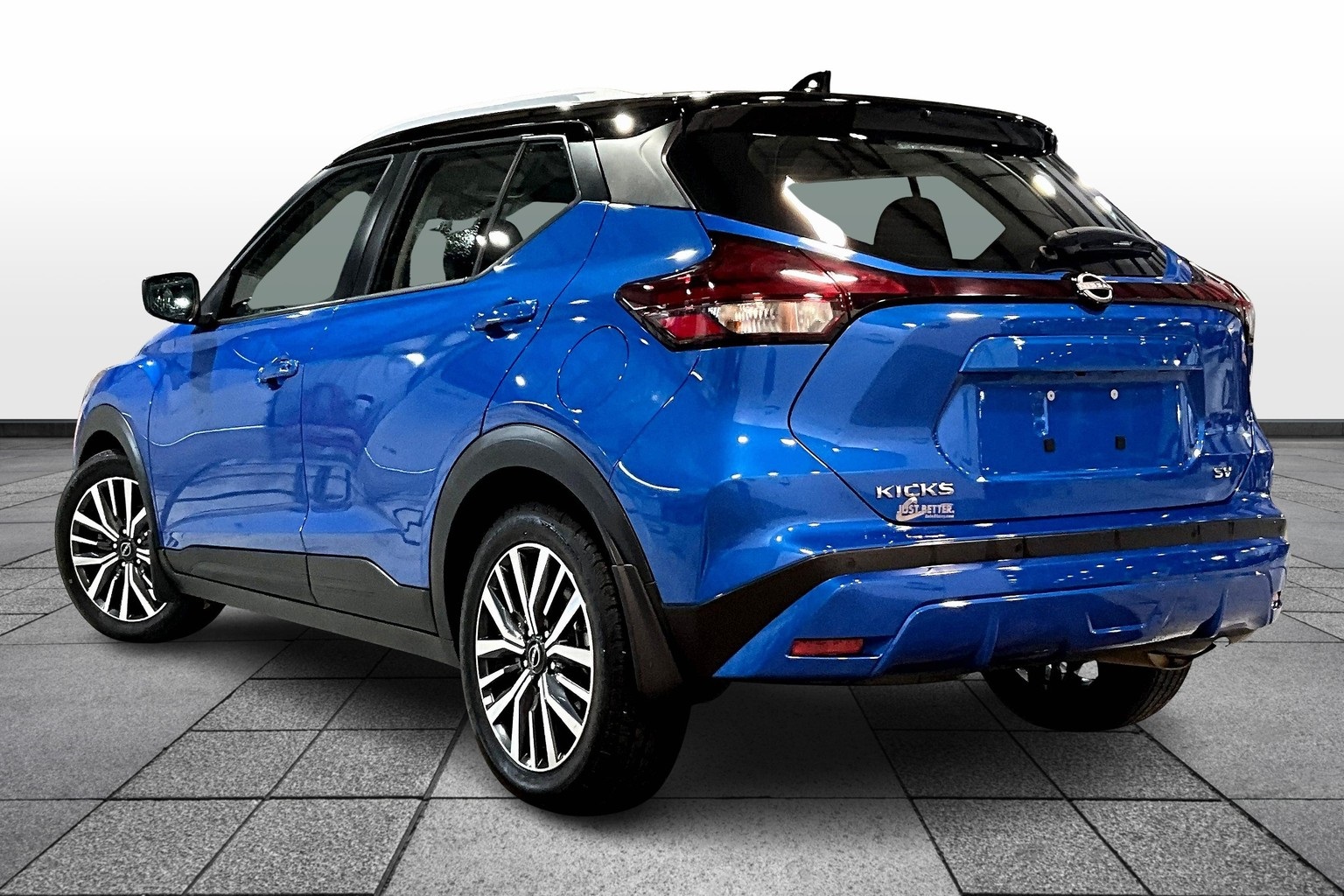Used 2023 Nissan Kicks SV with VIN 3N1CP5CV4PL553408 for sale in Bluefield, WV