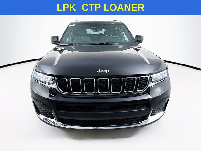 2025 Jeep Grand Cherokee Laredo X photo 2