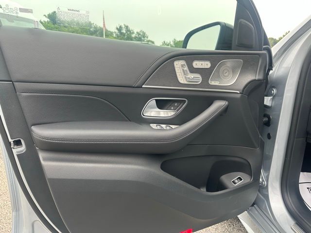 2026 Mercedes Benz GLE 450 4MATIC photo 12