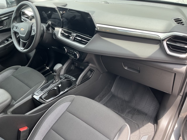 2025 Chevrolet Trailblazer LT photo 17