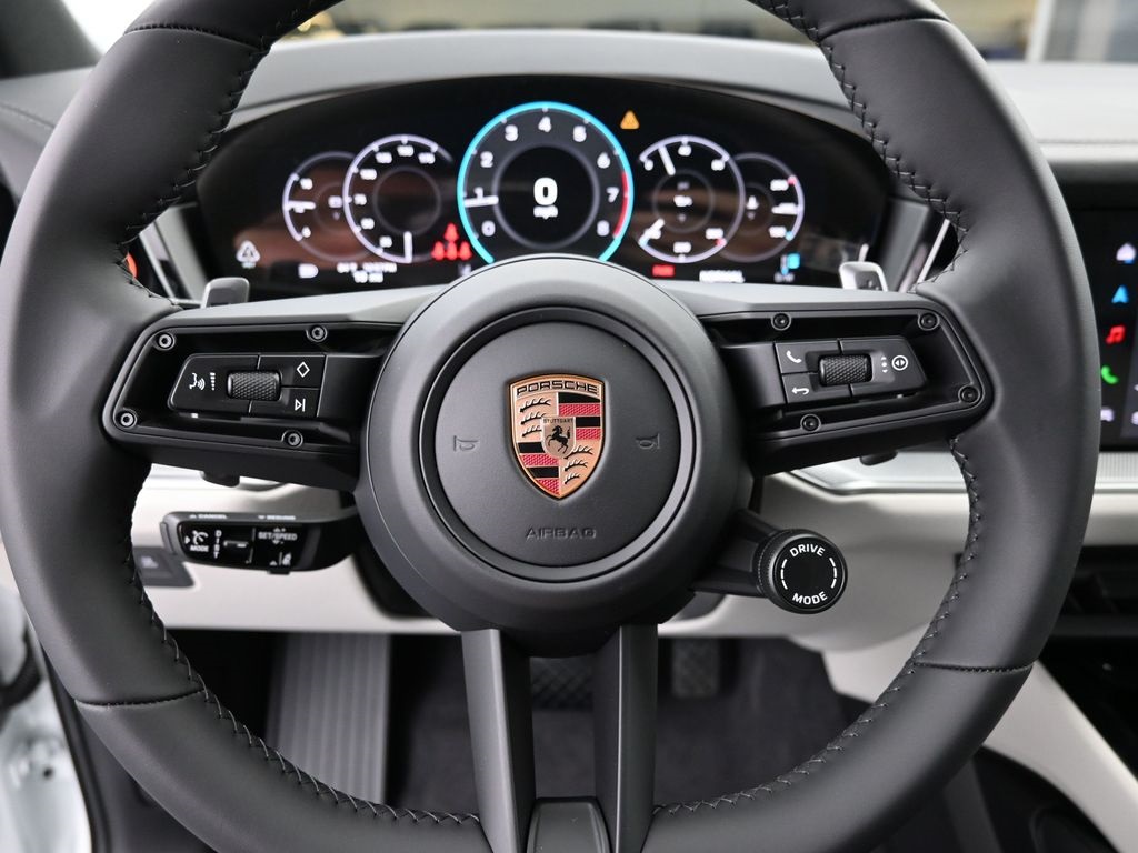 2026 Porsche Cayenne photo 23