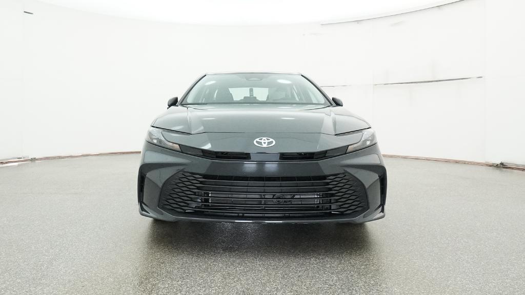 2026 Toyota Camry LE photo 3