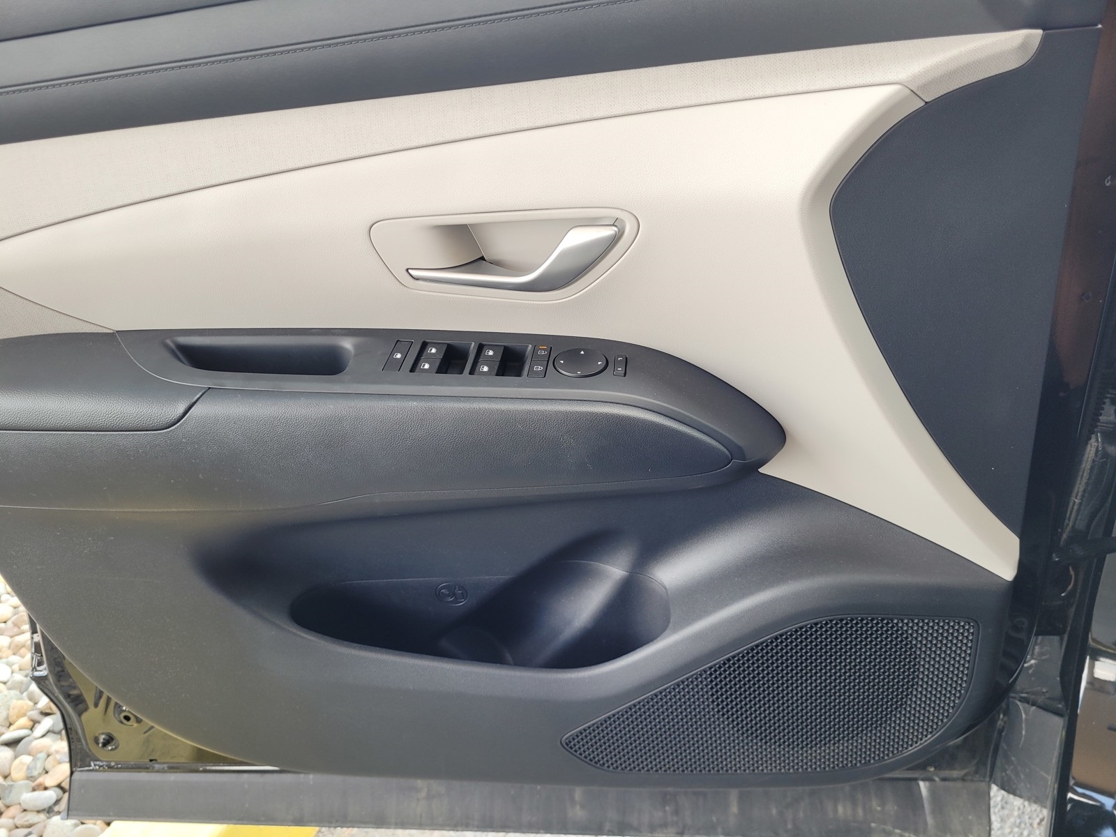 2025 Hyundai Tucson SEL Convenience photo 12