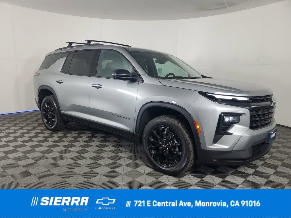 2026 Chevrolet Traverse LT's photo