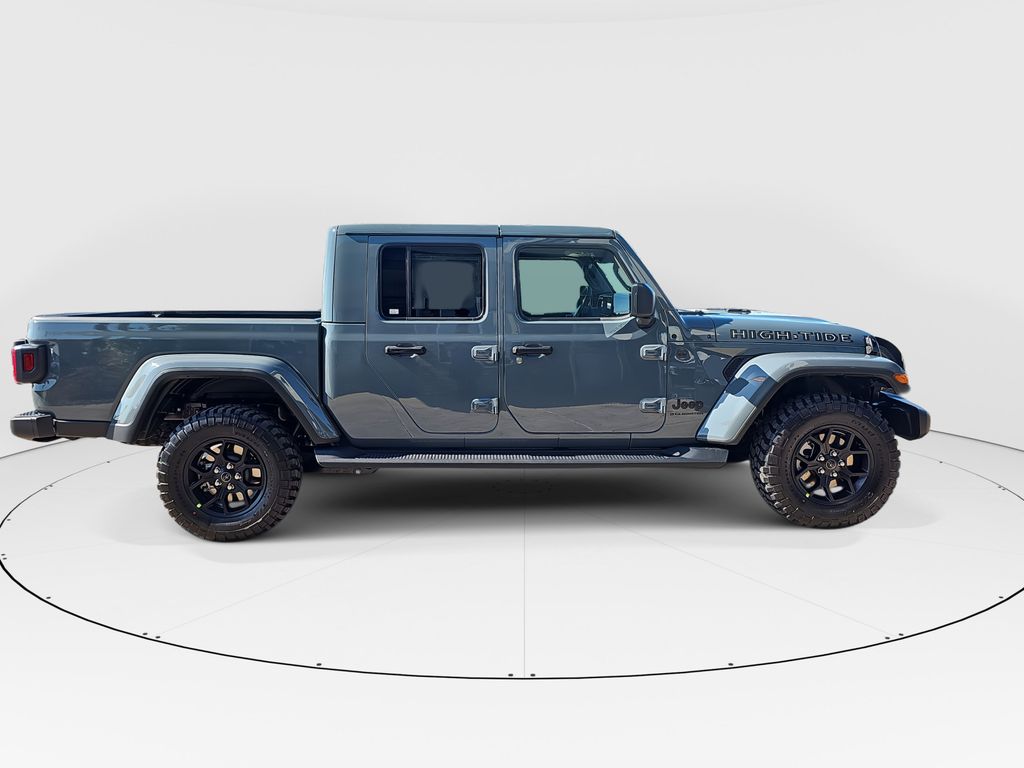 2025 Jeep Gladiator Willys photo 2