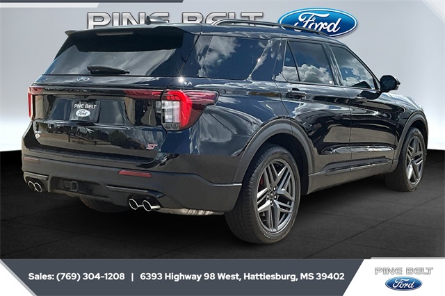 2025 Ford Explorer ST photo 4