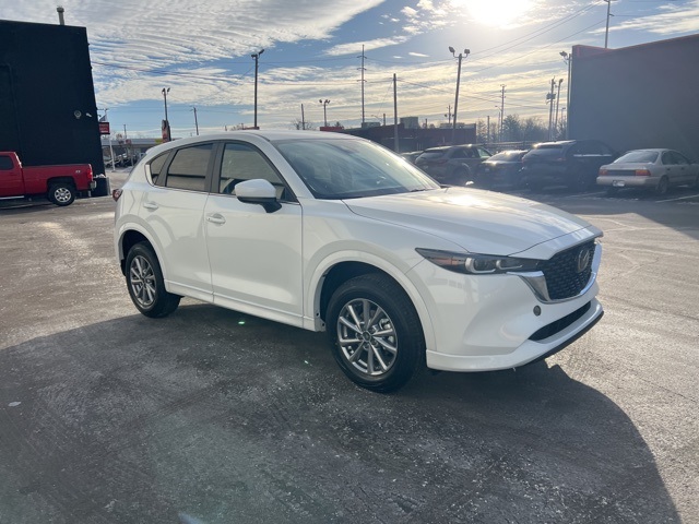 2025 Mazda CX-5 S Select Package's photo