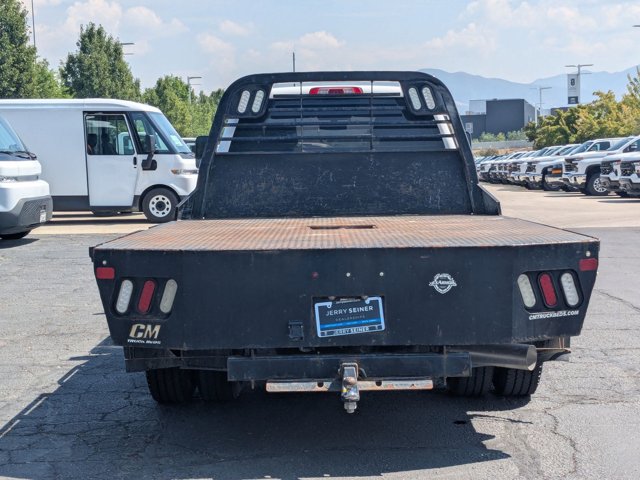2018 Chevrolet Silverado 3500HD photo 3