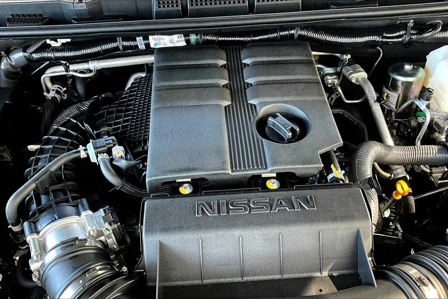 2025 Nissan Frontier SV photo 14
