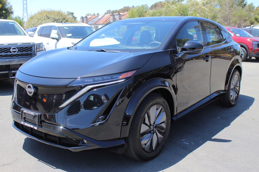 2024 Nissan ARIYA Platinum e-4ORCE photo 2