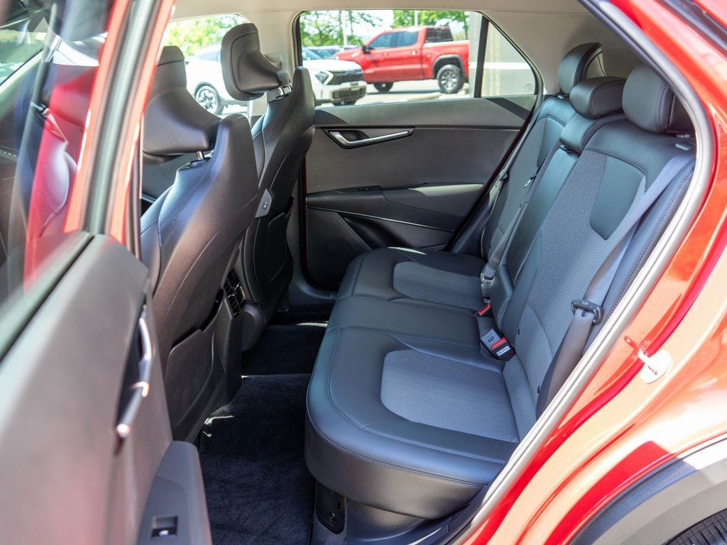 2024 Kia Niro EX photo 11