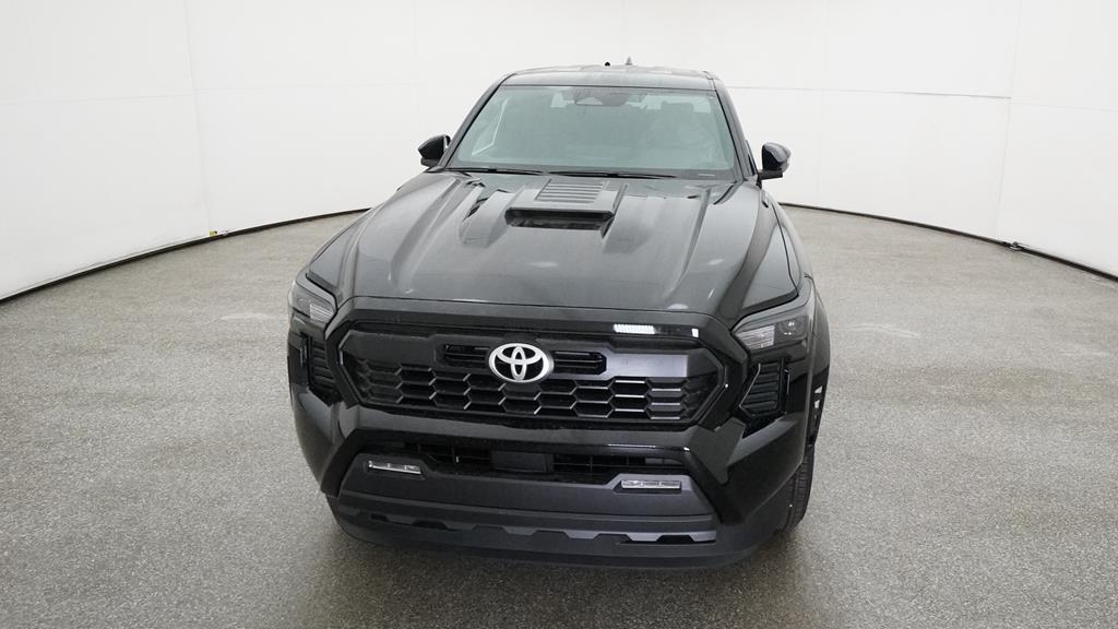 2025 Toyota Tacoma TRD Sport photo 2