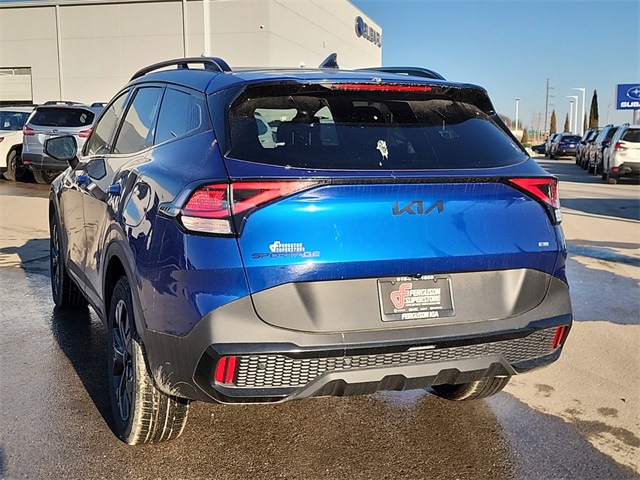 2025 Kia Sportage X-Line photo 3