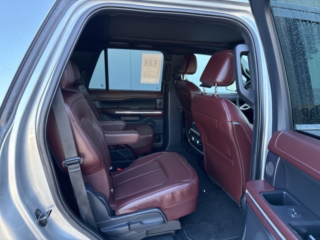 2024 Ford Expedition Limited photo 4