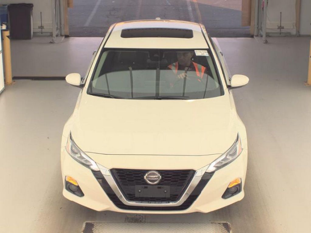 2022 Nissan Altima 2.5 SL photo 2