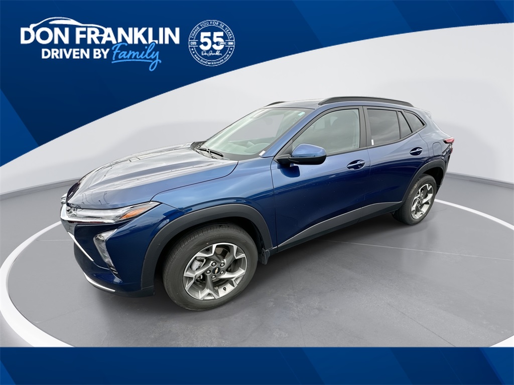 2024 Chevrolet Trax LT's photo