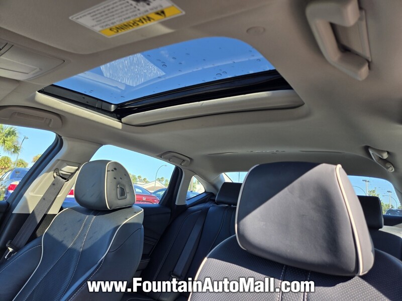 2021 Acura TLX Advance photo 18