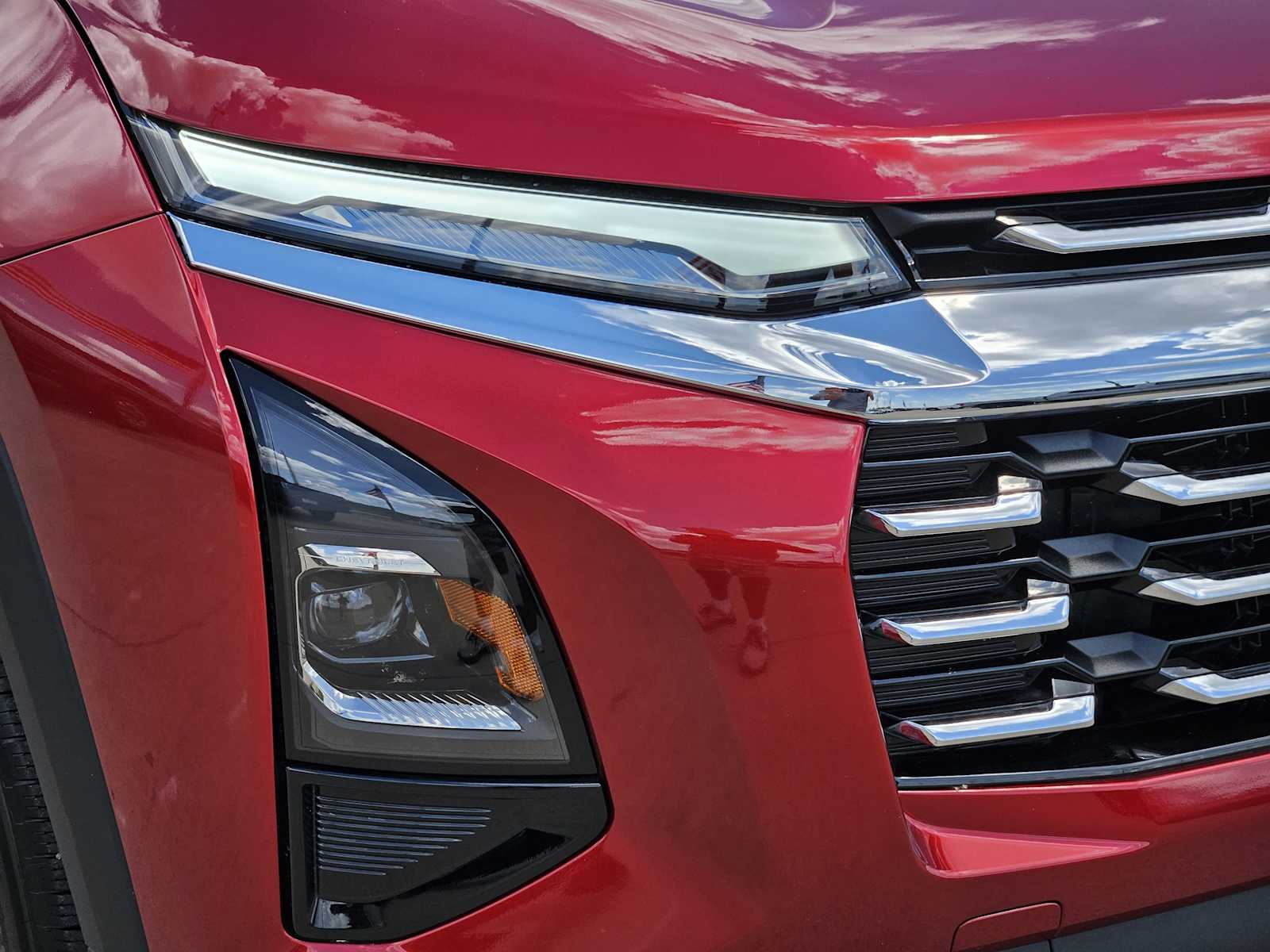 2025 Chevrolet Equinox LT photo 7