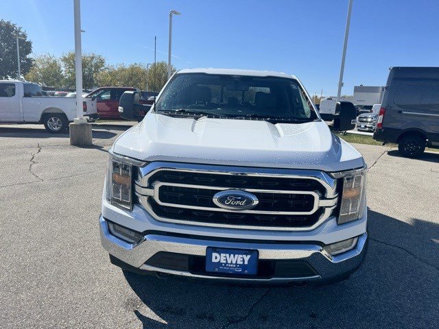 2022 Ford F-150 XLT photo 2