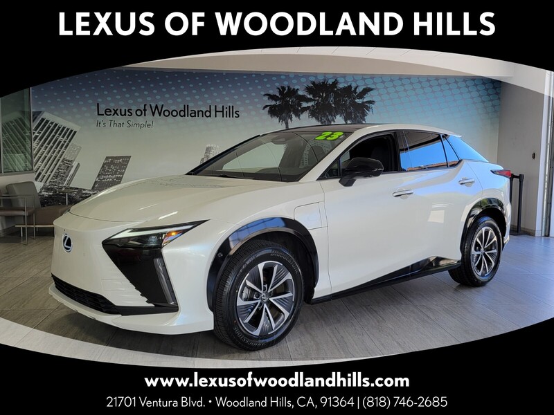 2023 Lexus RZ Premium's photo