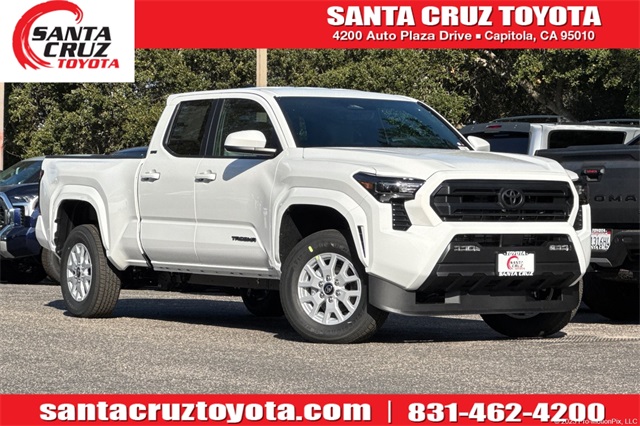 2026 Toyota Tacoma SR5's photo