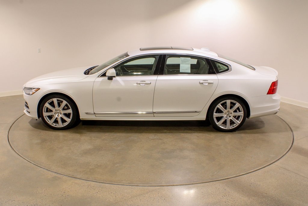 2020 Volvo S90 T6 Inscription photo 3