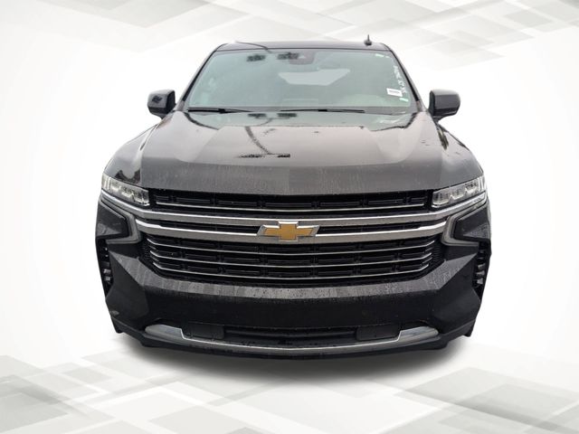 2023 Chevrolet Suburban LT photo 3