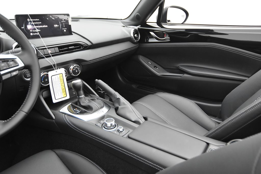 2025 Mazda MX-5 Miata Miata Grand Touring photo 25
