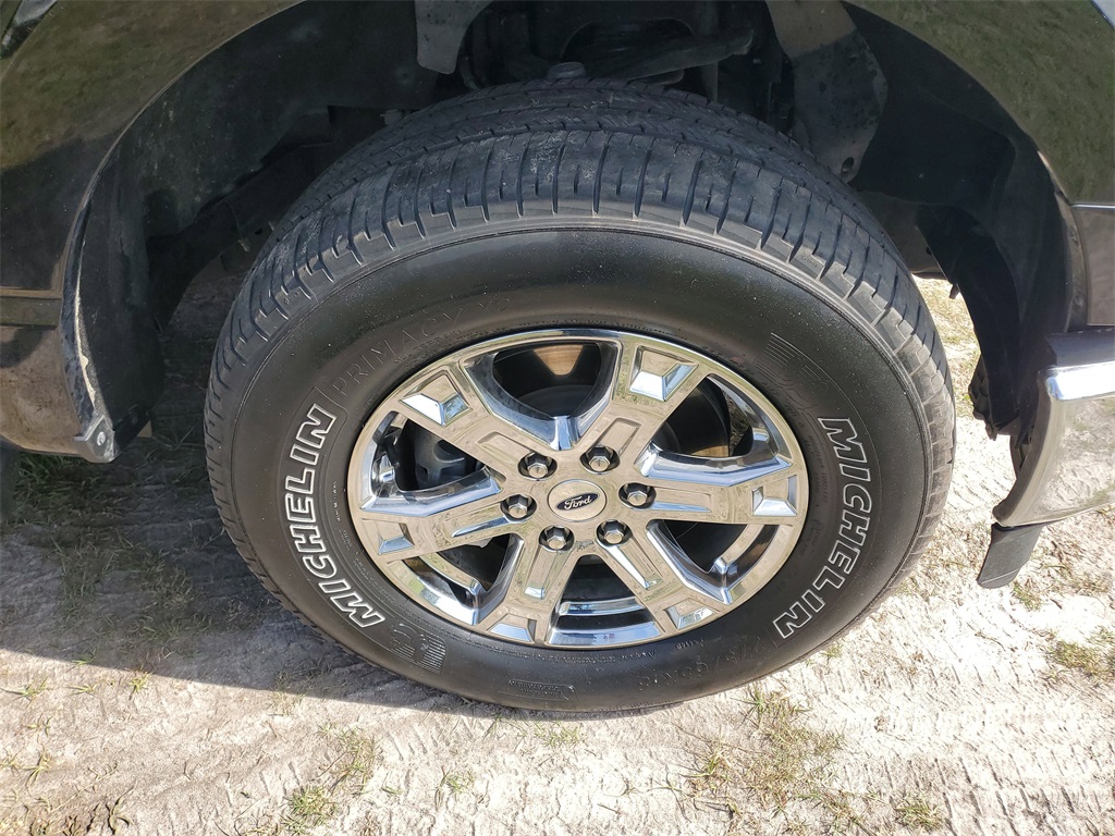 2021 Ford F-150 XLT photo 6