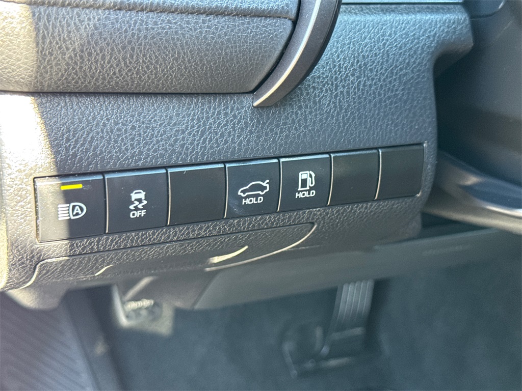 2022 Toyota Camry SE photo 26