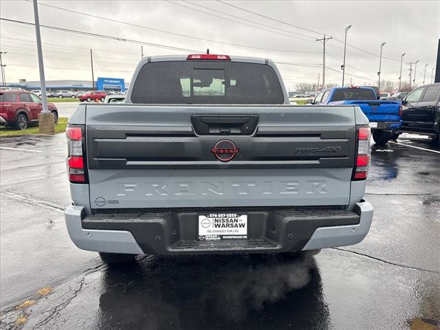 2025 Nissan Frontier Crew Cab PRO-4X photo 6