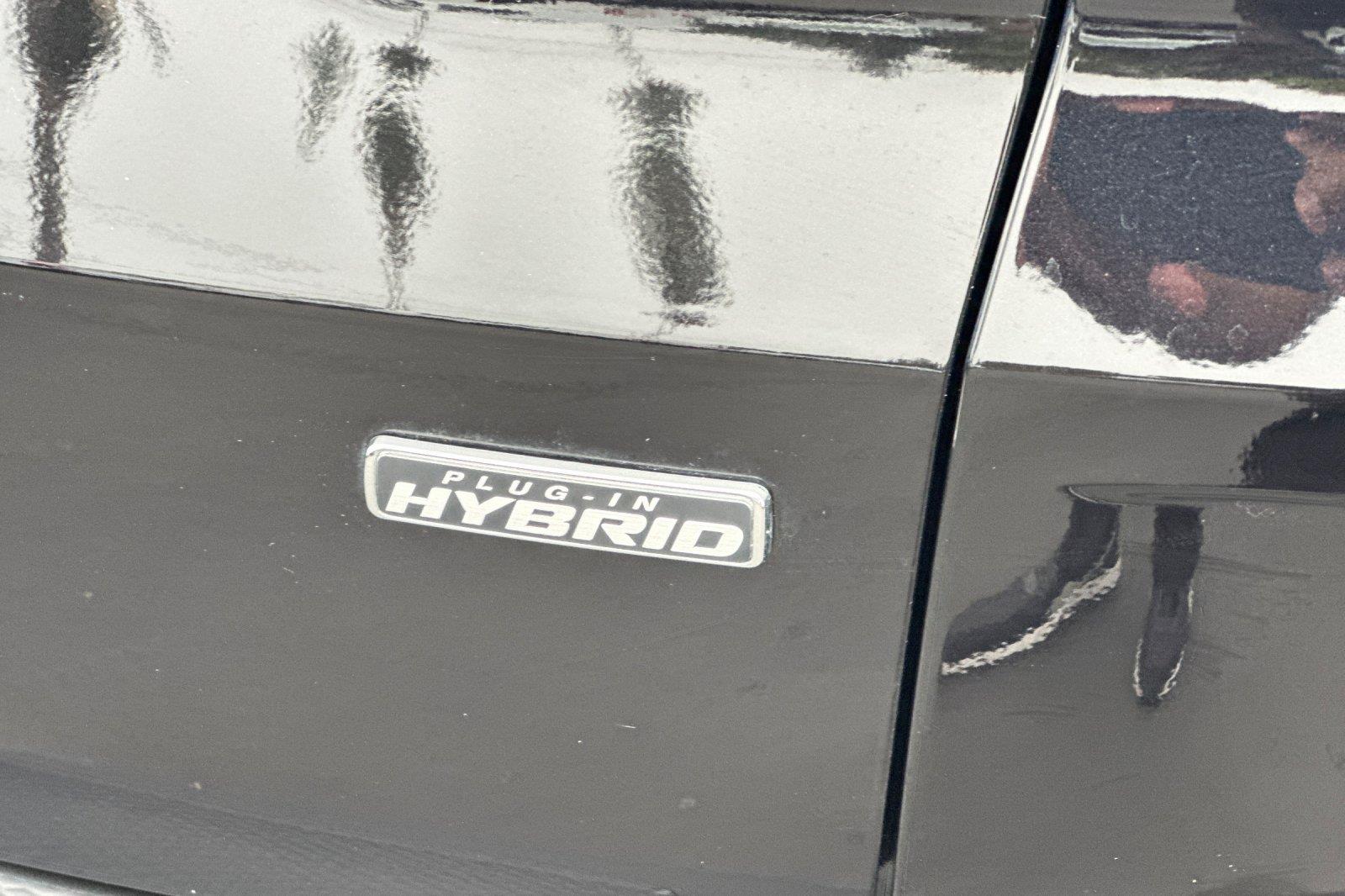 2022 Ford Escape SEL Plug-In Hybrid photo 25