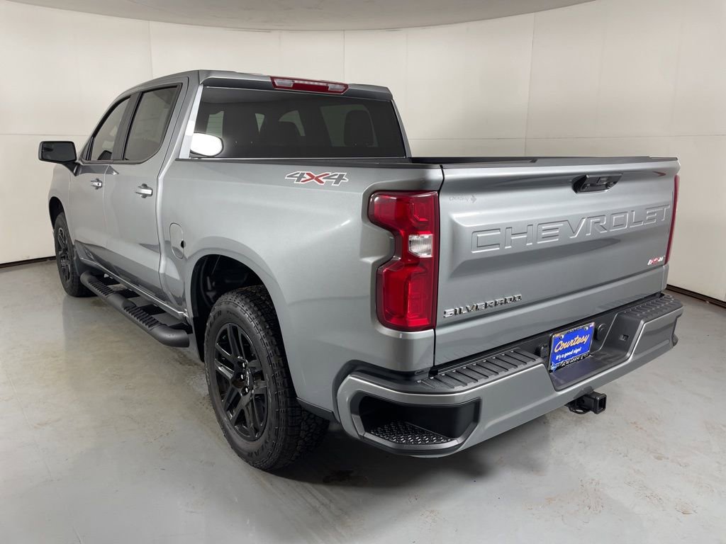 2026 Chevrolet Silverado 1500 RST photo 4