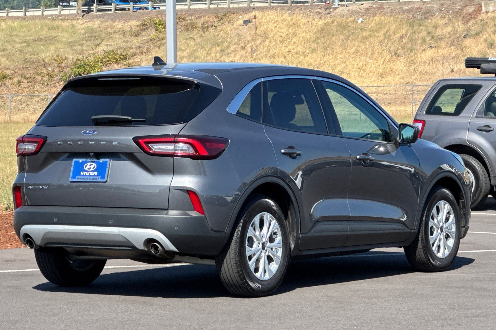 2023 Ford Escape Active photo 3