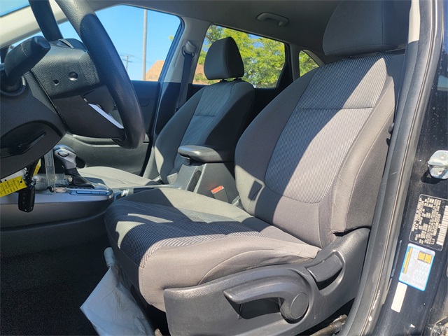 2022 Kia Seltos LX photo 13