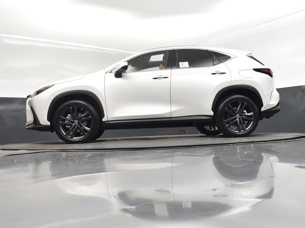 2025 Lexus NX 450h+ Luxury AWD photo 37