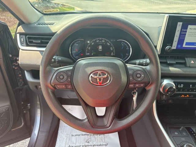 2024 Toyota RAV4 Hybrid LE photo 29