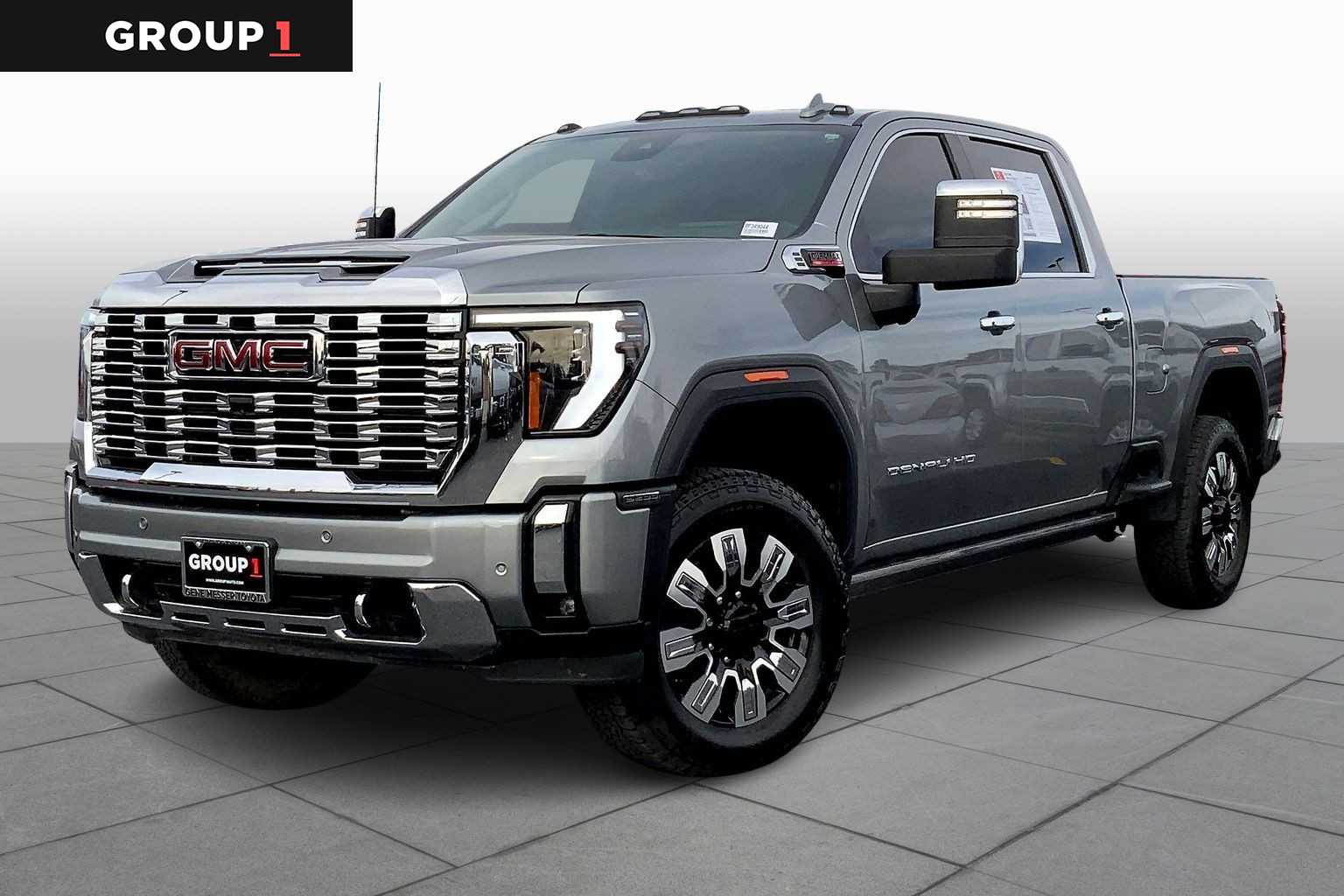 2024 GMC Sierra 2500HD Denali's photo