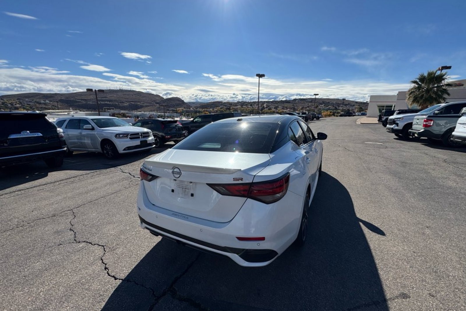 2024 Nissan Sentra SR photo 4